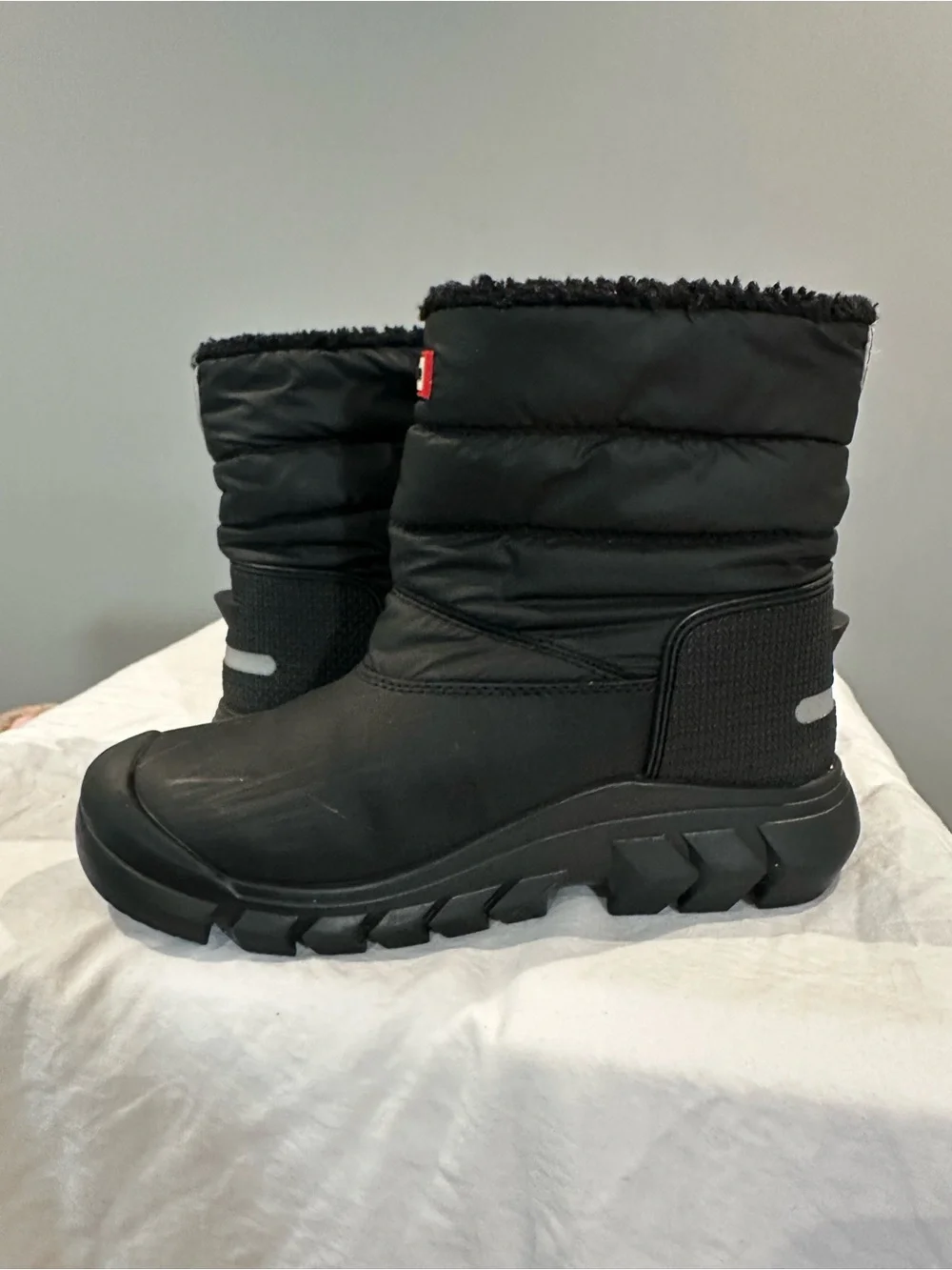Hunter Kids Black Winter Snow Boots with Fleece Cuff